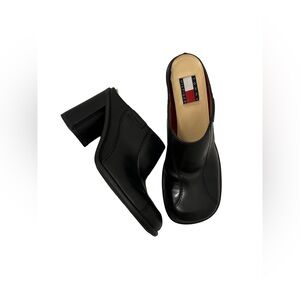 Sold - Vintage Tommy Hilfiger Leather Mules